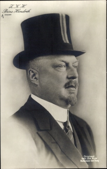 Postcard Prince Heinrich of Mecklenburg, portrait, top hat