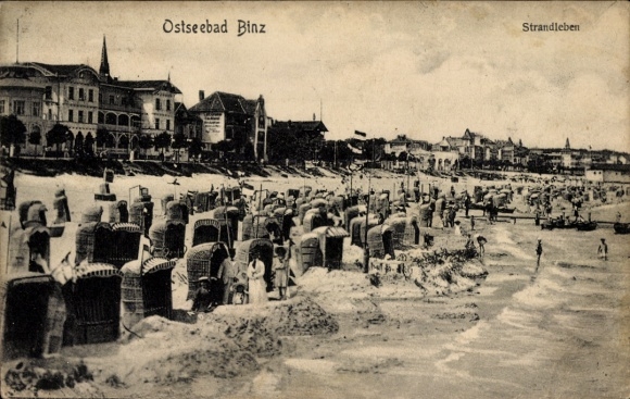 Postcard Seaside resort Binz on Rügen, beach life