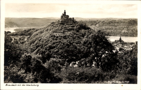 Postcard Braubach am Rhein, hill with Marksburg, picturesque landscape, stone castle