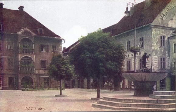 Postcard Sankt Veit an der Glan Carinthia, square with fountain