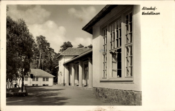 Postcard Altenhof Schorfheide, Pioneer Republic Wilhelm Pieck, Part Camp II, Farm Building
