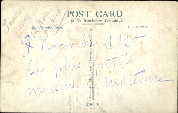 Postcard Conway Conwy Wales, Smallest house in Great Britain, dimensions, lady in traditional clothing